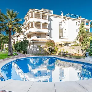 Timon Ii, Luxury 3 Bedroom Beachside Benalmadena
